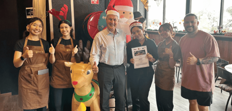 Mackay's Ban-Na Thai Restaurant: Winner of City Heart's Festive Window Competition