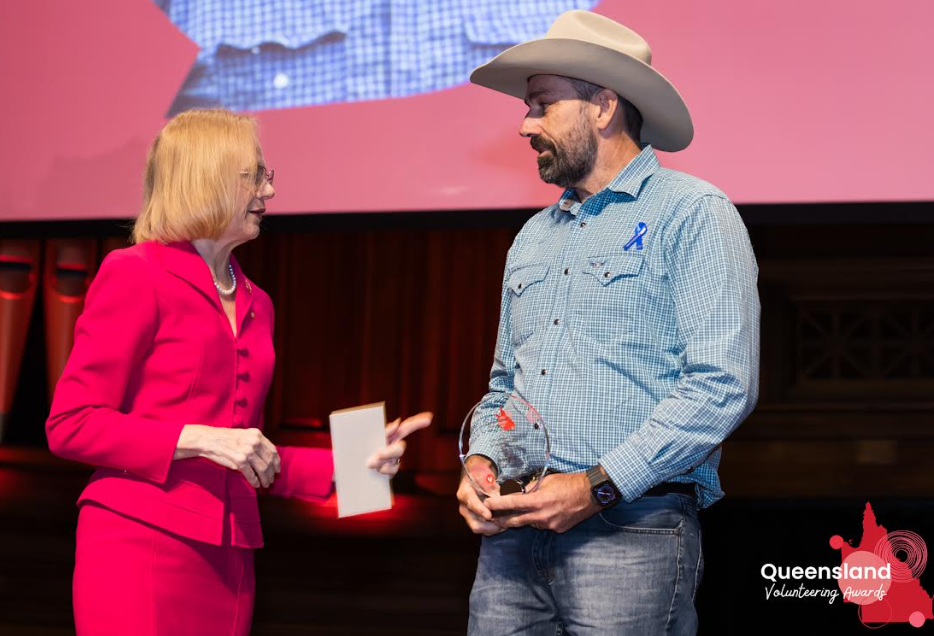 Paul Smith receiving the 2026 Queensland New Volunteer Award | Photo supplied